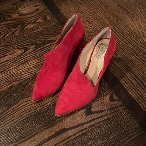 vince camuto red shoes